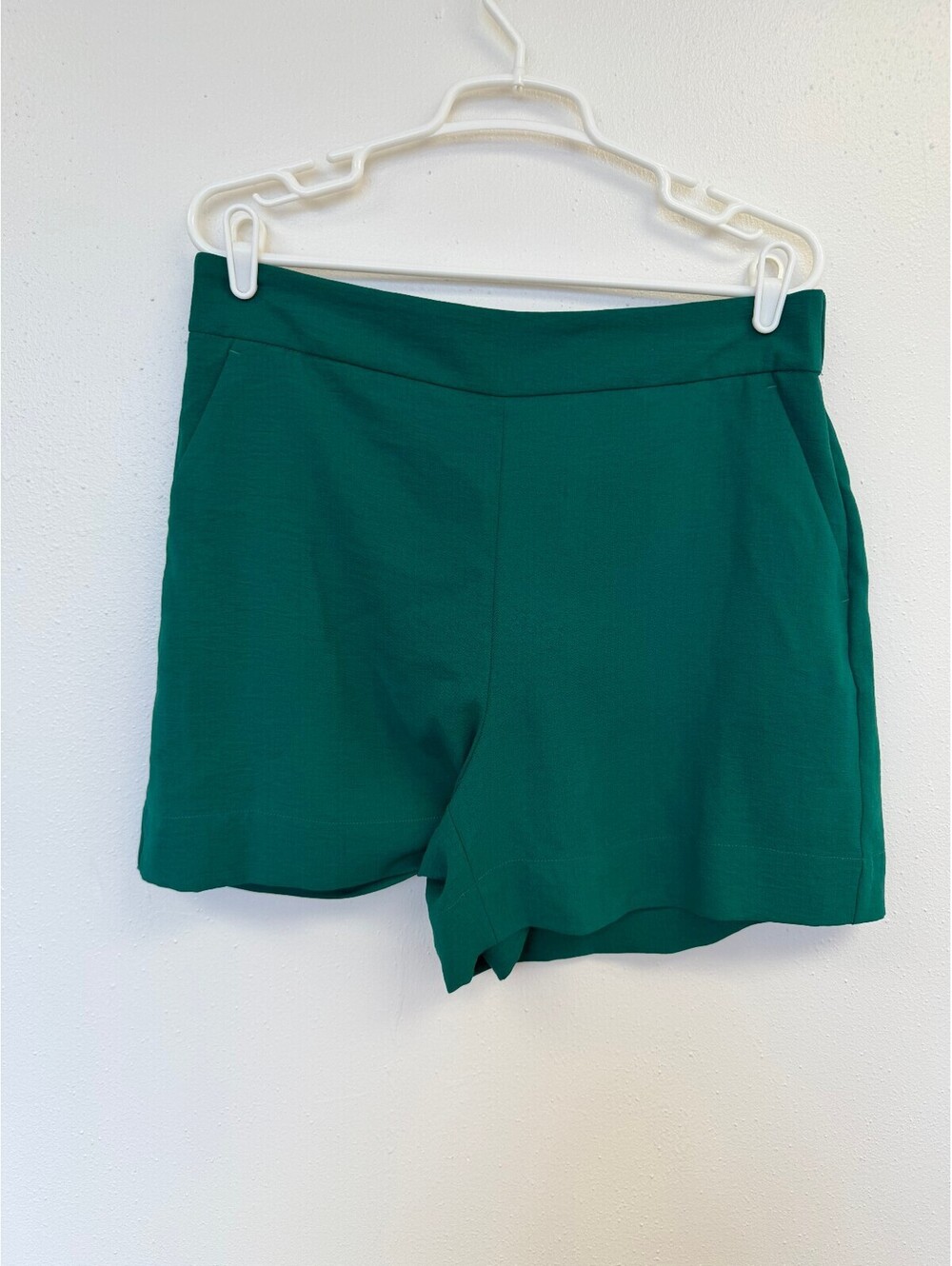 Nine West Women's Green Shorts Size Large